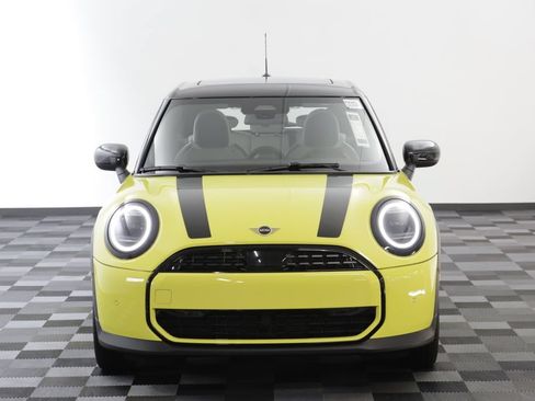 New 2026 MINI Cooper 4-Door Hardtop FWD image 23