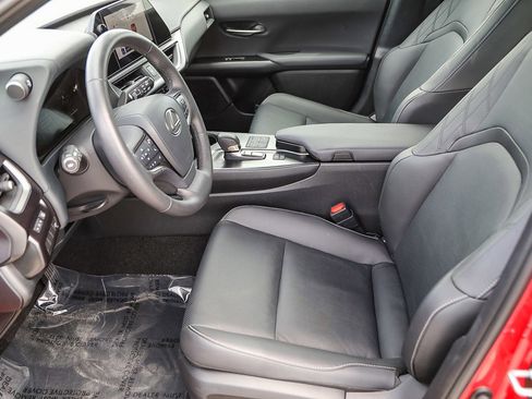 Used 2025 Lexus UX 300h AWD w/ Cold Area Package image 27