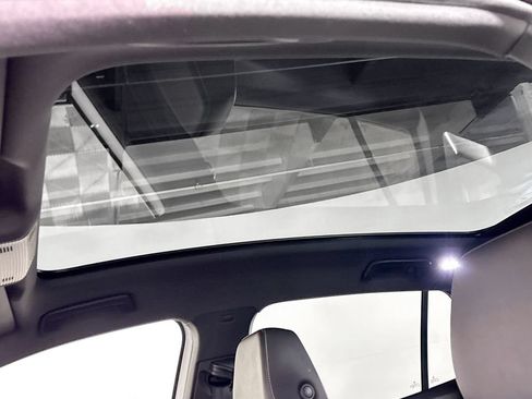 Certified 2023 Volkswagen ID.4 Pro S AWD/4WD image 20