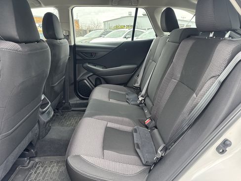 Certified 2025 Subaru Outback image 25