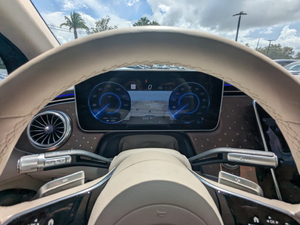 Certified 2023 Mercedes-Benz EQS 450+ SUV image 13