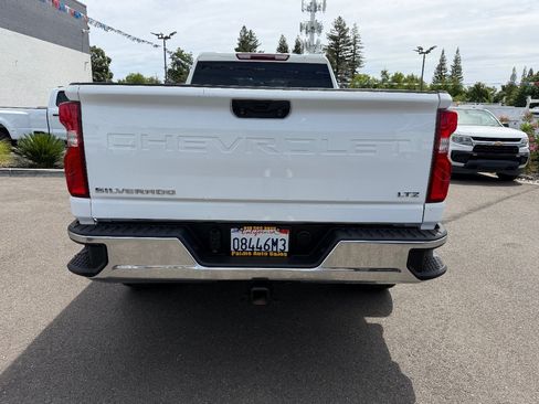 Used 2022 Chevrolet Silverado 3500 LTZ w/ Z71 Off-Road Package AWD/4WD image 7