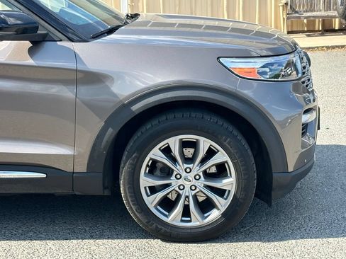 Used 2021 Ford Explorer Limited w/ Class III Trailer Tow Package AWD/4WD image 45