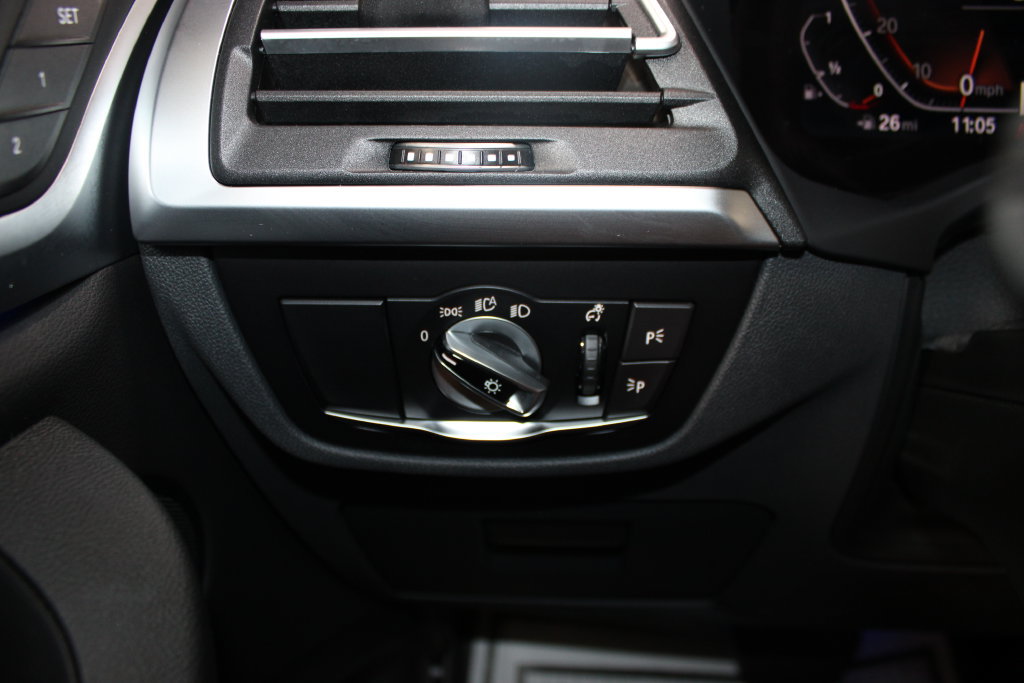 Used 2024 BMW X3 sDrive30i w/ Convenience Package w/ZPA RWD image 34