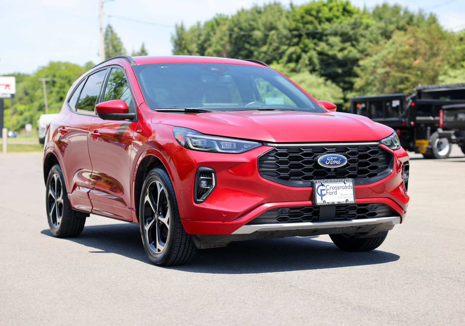 Certified 2023 Ford Escape ST-Line Elite w/ Premium Technology Package AWD/4WD image 7