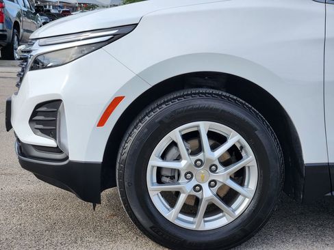 Certified 2022 Chevrolet Equinox LT FWD image 9