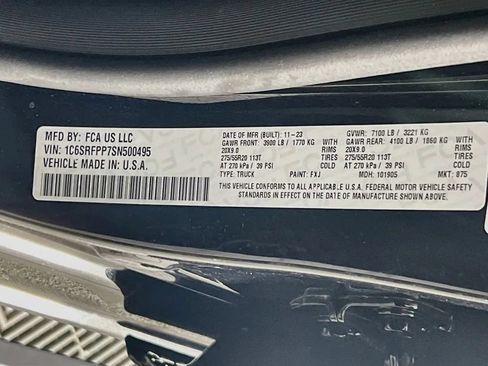 Used 2025 RAM 1500 Limited AWD/4WD image 33