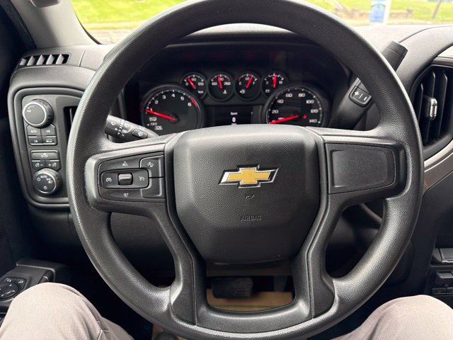 Used 2023 Chevrolet Silverado 1500 Custom AWD/4WD image 19