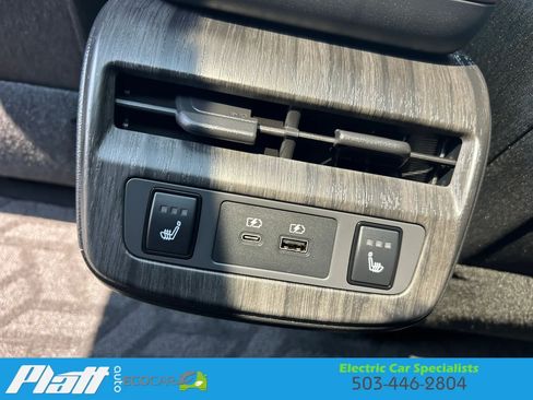 Used 2023 Nissan Ariya FWD image 36