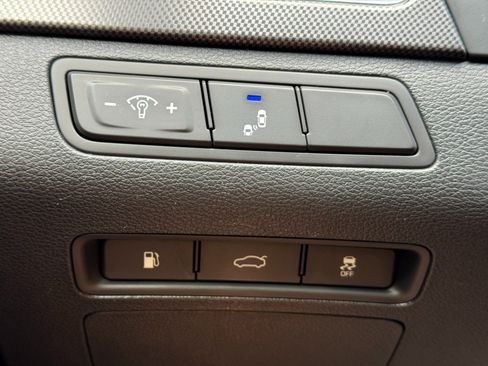 Used 2015 Hyundai Sonata Sport w/ Option Group 03 FWD image 15