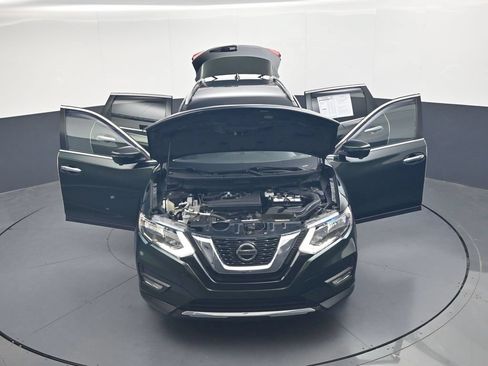 Used 2019 Nissan Rogue SV w/ Premium Package AWD/4WD image 49