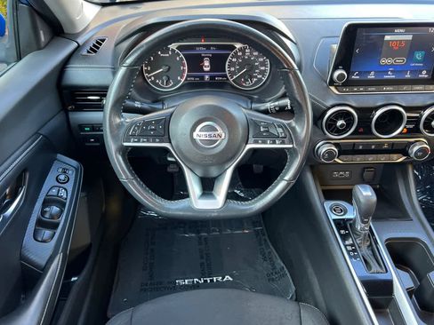 Used 2022 Nissan Sentra SV image 14