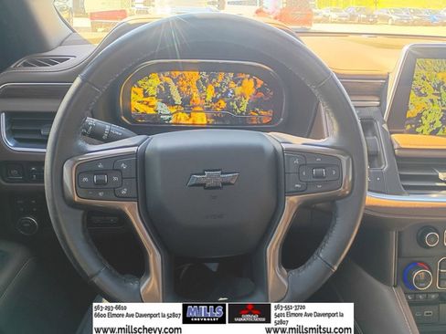 Used 2022 Chevrolet Suburban High Country w/ Premium Package image 21