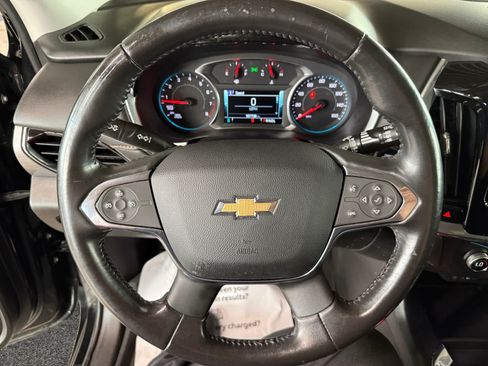 Used 2019 Chevrolet Traverse LT w/ LT Premium Package AWD/4WD image 13