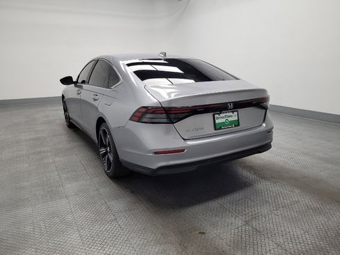 Used 2023 Honda Accord LX image 5