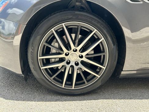 Used 2014 Maserati Ghibli RWD image 17