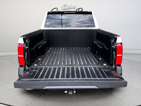 Used 2024 Toyota Tacoma SR AWD/4WD image 27