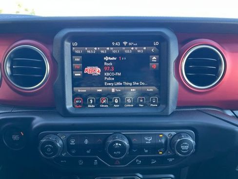 Used 2019 Jeep Wrangler Unlimited Rubicon AWD/4WD image 19