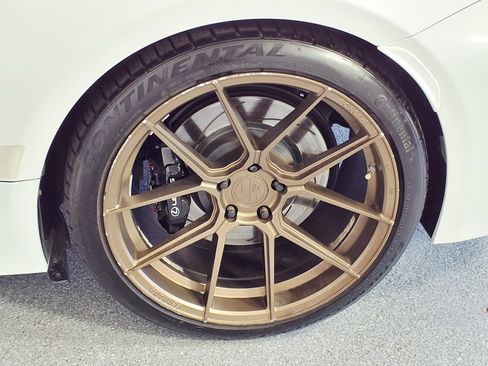 Used 2015 Lexus RC F w/ Premium Package image 12