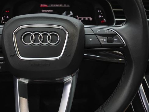 Used 2021 Audi Q7 3.0T Premium Plus w/ Premium Plus Package AWD/4WD image 23