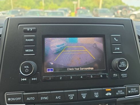 Used 2020 Honda Odyssey LX image 30