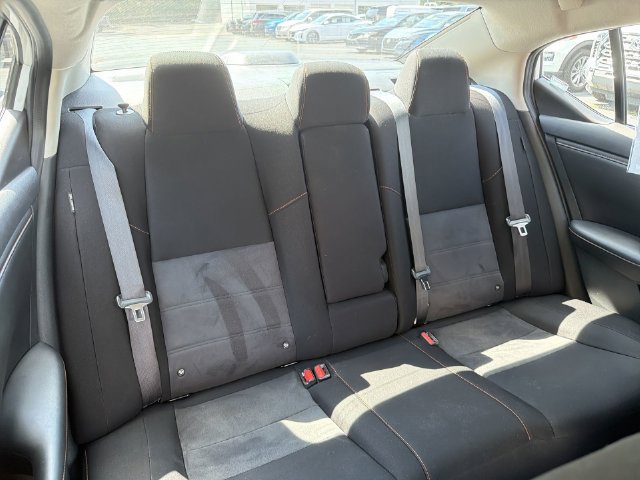 Used 2022 Nissan Sentra SR FWD image 17