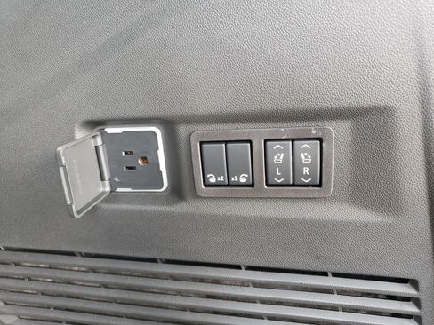 New 2026 Chevrolet Tahoe LT w/ Comfort Package image 11