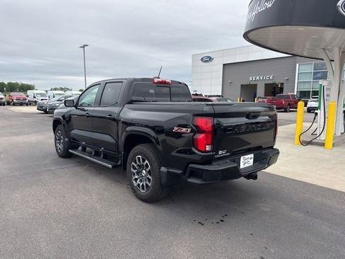 Used 2026 Chevrolet Colorado Z71 w/ Z71 Convenience Package 2 AWD/4WD image 3