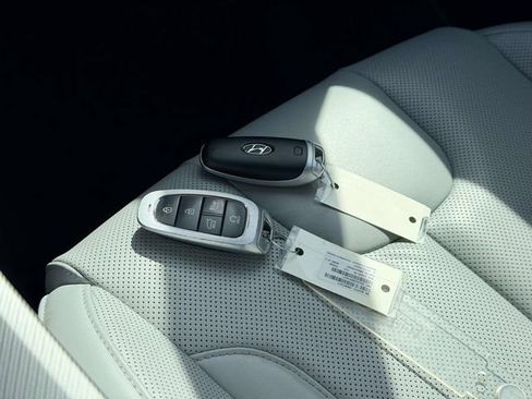 Used 2024 Hyundai Palisade SEL image 3