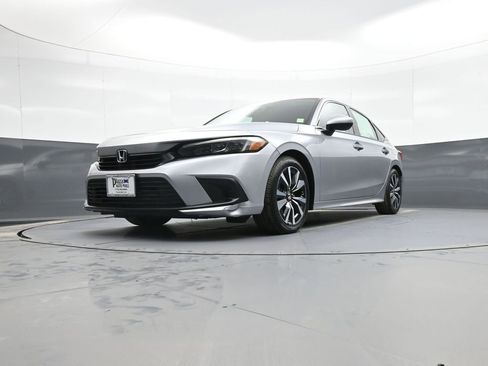 Certified 2023 Honda Civic EX image 26