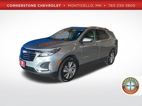 Used 2024 Chevrolet Equinox Premier AWD/4WD image 1