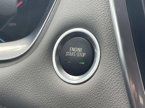 Used 2020 Chevrolet Traverse Premier w/ LPO, Floor Liner Package FWD image 26