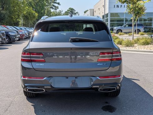 Used 2022 Genesis GV80 3.5T Advanced + AWD/4WD image 4