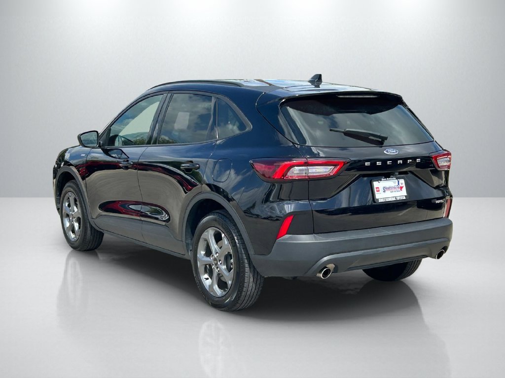 Used 2026 Ford Escape ST-Line AWD/4WD image 7