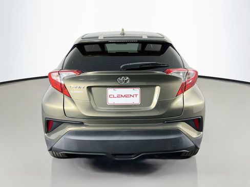Used 2021 Toyota C-HR LE FWD image 8