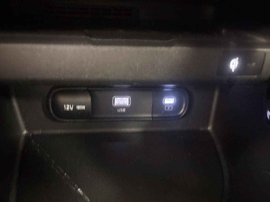 Used 2024 Kia Seltos EX AWD/4WD image 14