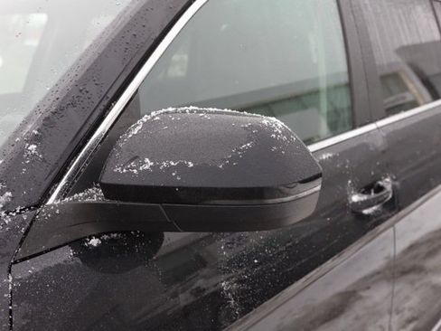 Used 2024 Volkswagen Atlas SEL image 16