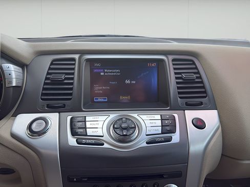 Used 2014 Nissan Murano SL w/ Navigation Package AWD/4WD image 16