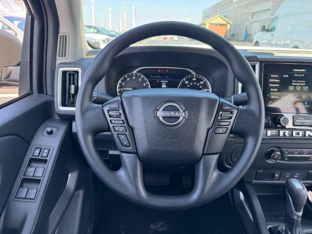 Certified 2025 Nissan Frontier SV RWD image 7