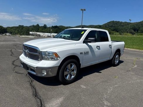Used 2017 RAM 1500 Big Horn AWD/4WD image 5