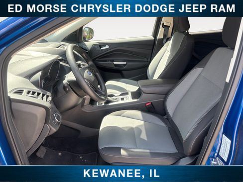 Used 2018 Ford Escape SE w/ Ford Safe & Smart Package AWD/4WD image 9