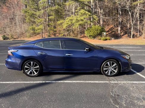 Used 2020 Nissan Maxima 3.5 SV w/ Floor Mat Group FWD image 7