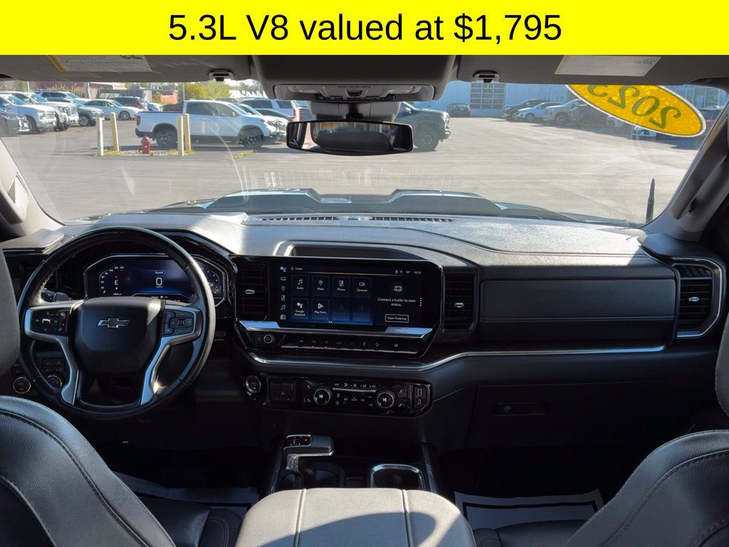Used 2023 Chevrolet Silverado 1500 LT Trail Boss w/ LT Trail Boss Premium Package AWD/4WD image 4