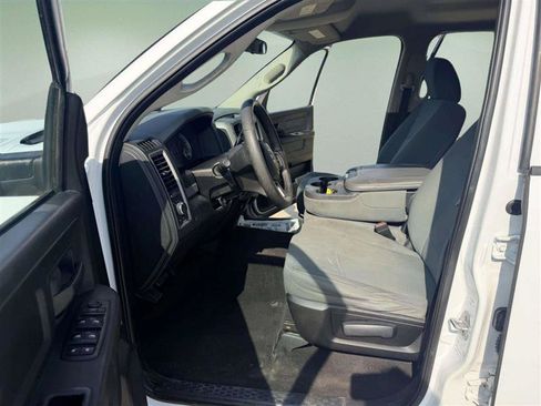 Used 2014 RAM 1500 Tradesman w/ Popular Equipment Group AWD/4WD image 32