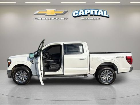 Used 2024 Ford F150 Lariat w/ Tow/Haul Package AWD/4WD image 9
