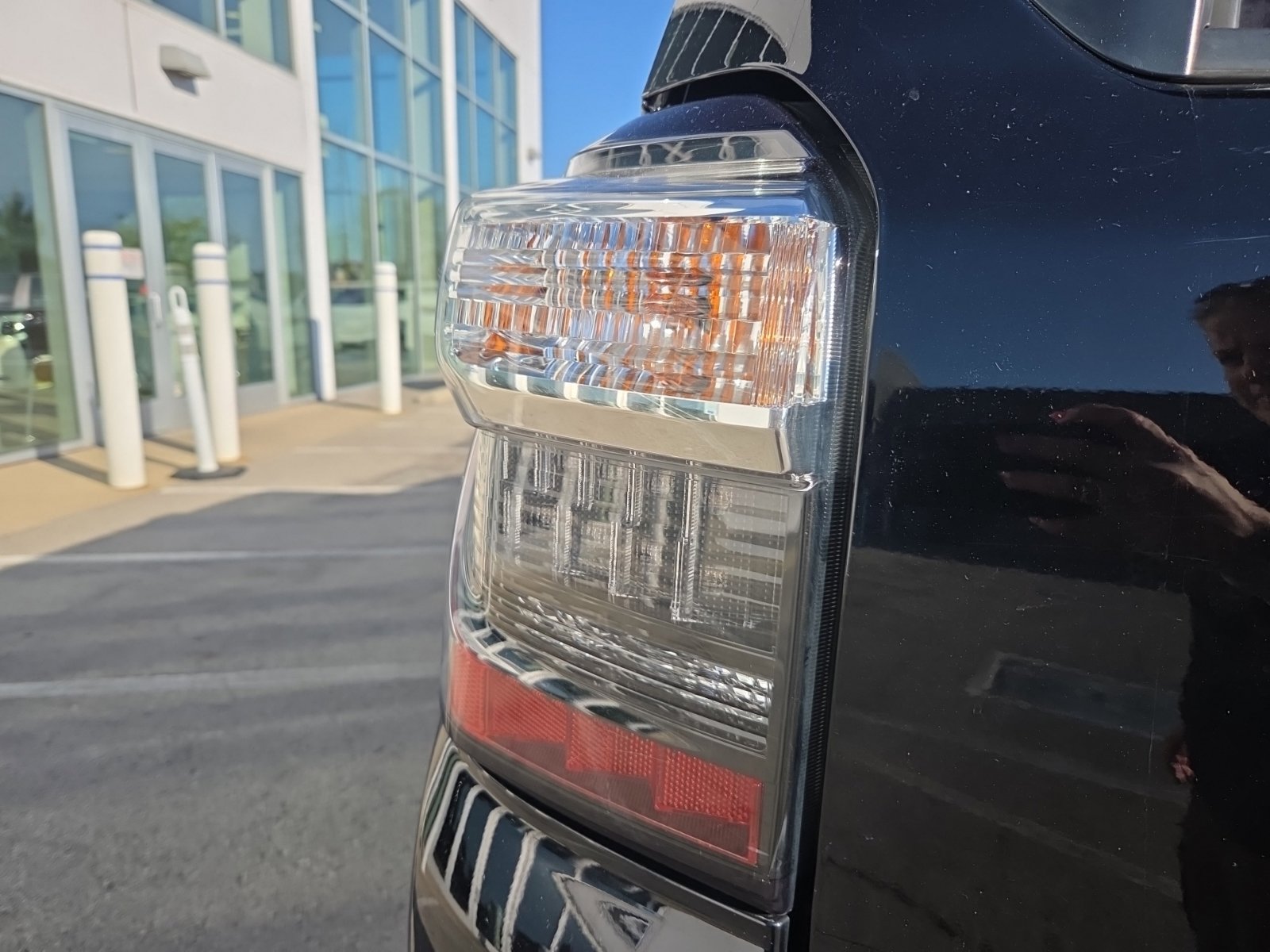 Used 2018 Toyota 4Runner Limited AWD/4WD image 6