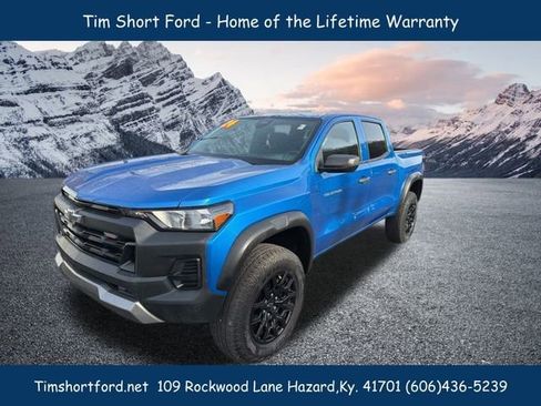 Used 2024 Chevrolet Colorado Trail Boss image 2