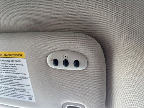 Used 2024 Ford Edge SEL w/ Convenience Package image 41