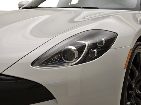 New 2025 Karma Revero Luxury image 5