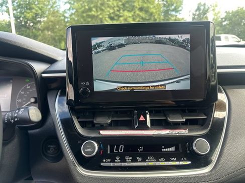 Certified 2024 Toyota Corolla Cross AWD Hybrid image 40
